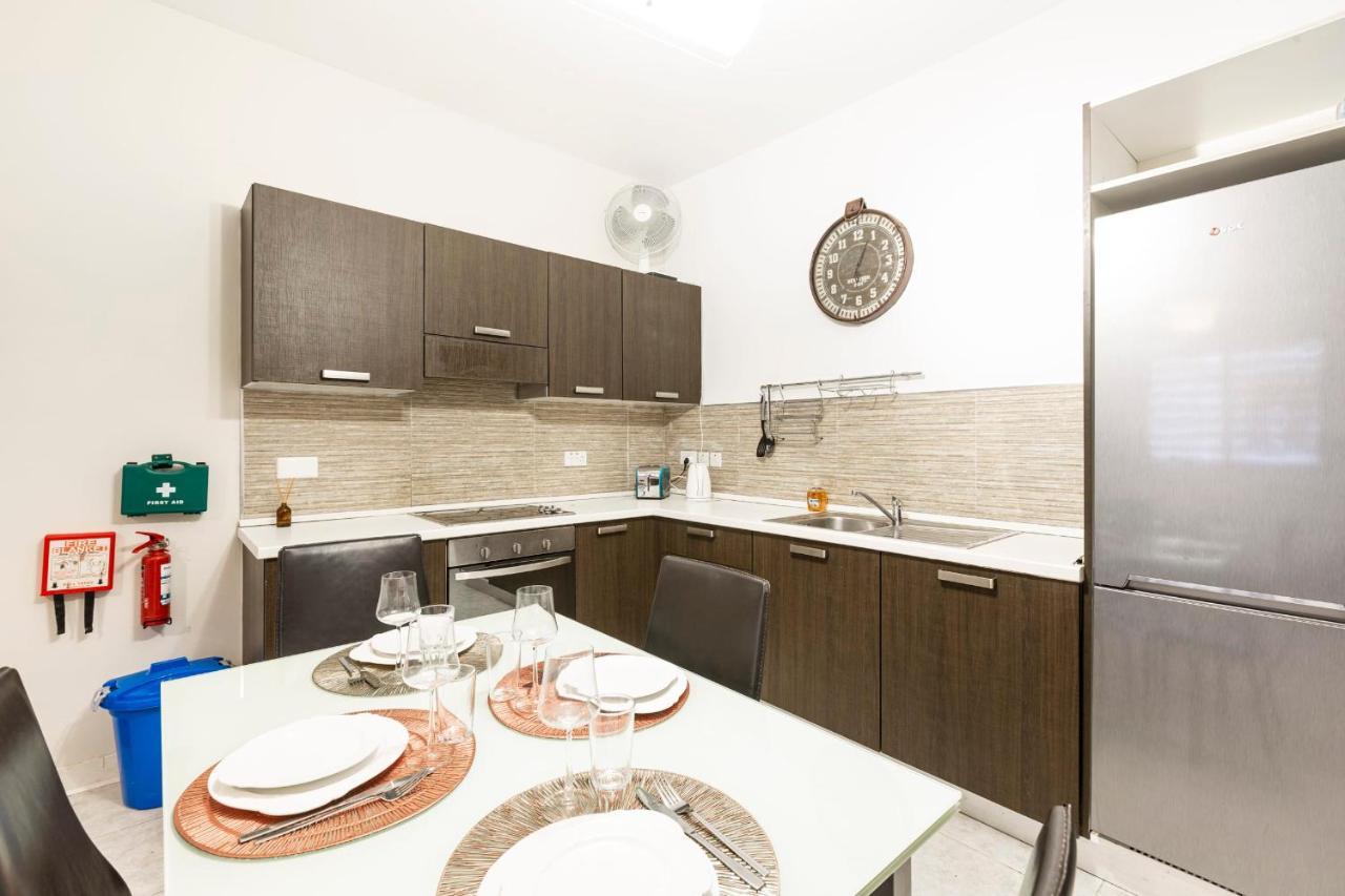 Sliema Love-Hosted By Sweetstay Zewnętrze zdjęcie
